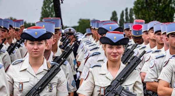 L’ENSOA au défilé militaire du 14 juillet à Paris