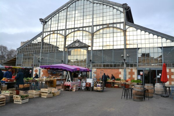 La Ville de Niort lance un sondage sur les Halles auprès des usagers La Ville de Niort lance un sondage sur les Halles auprès des usagers