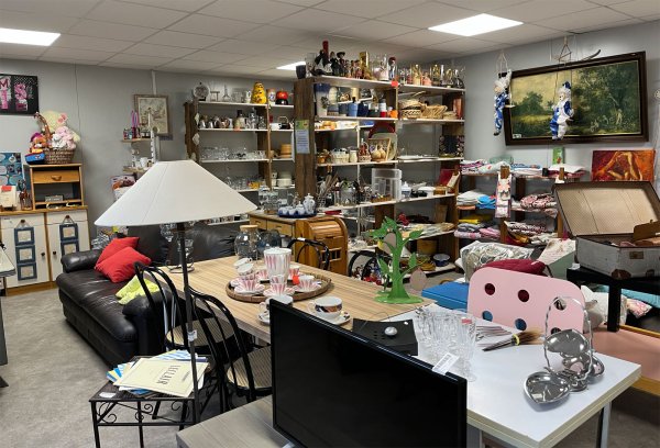 Economie circulaire : le site d’Echiré de Bazar etc est ouvert Economie circulaire : le site d’Echiré de Bazar etc est ouvert